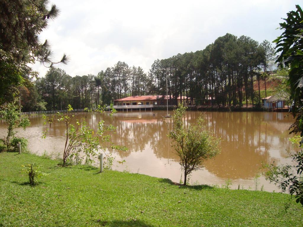 Hotel Fazenda Floresta Do Lago Socorro  Exterior photo